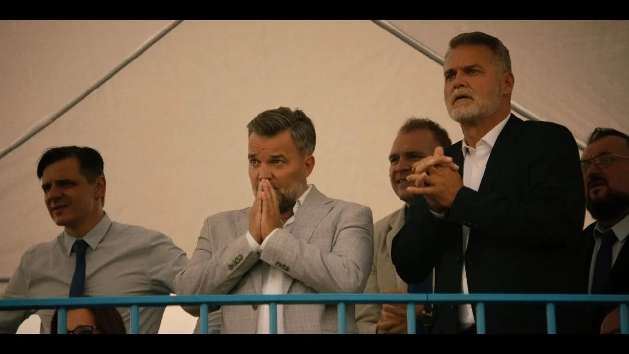 Rajkai Zoltán, Hevér Gábor, Schmied Zoltán, Szabó Sipos Barnabás és Sarkadi Kiss János (Forrás: Sorozatjunkie)