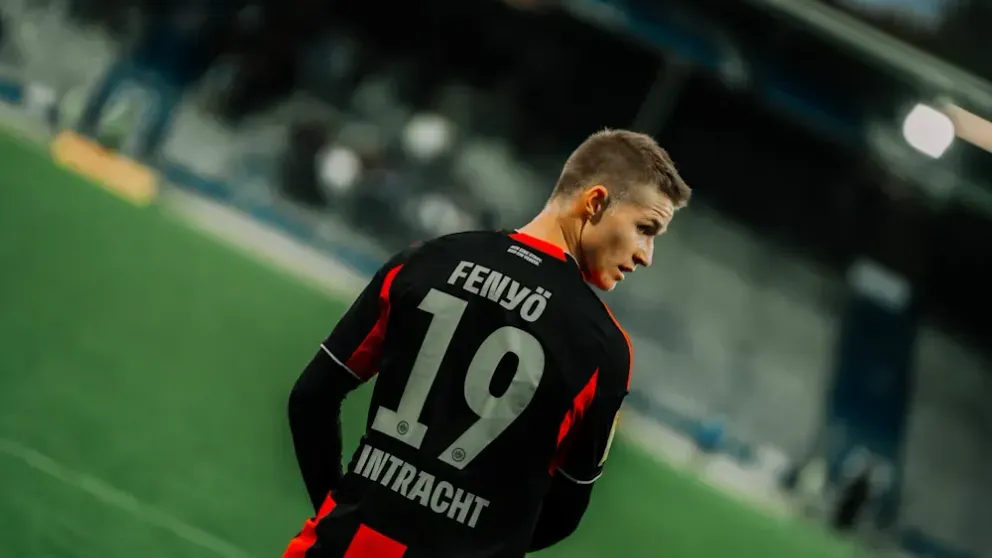 20251025-hessenliga-u21-eintracht-frankfurt-darmstadt-noah-fenyoe-d110.webp 16:9