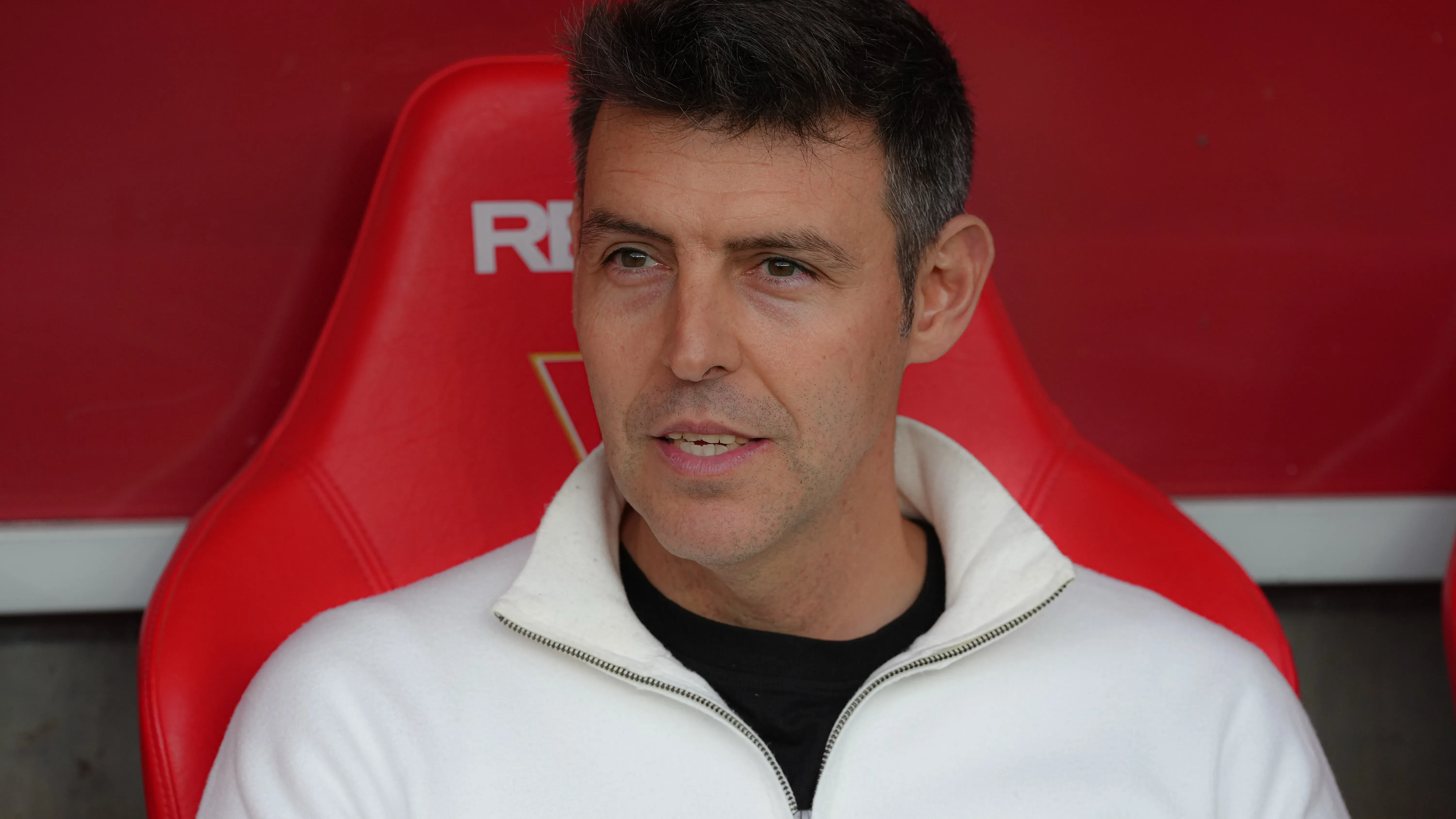 Sergio Navarro magabiztos, dönteni tudó és dönteni szerető játékosokat szeretne nevelni (Forrás: dvsc.hu)