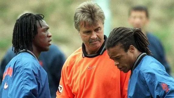 Seedorf, Hiddink, Davids.JPG