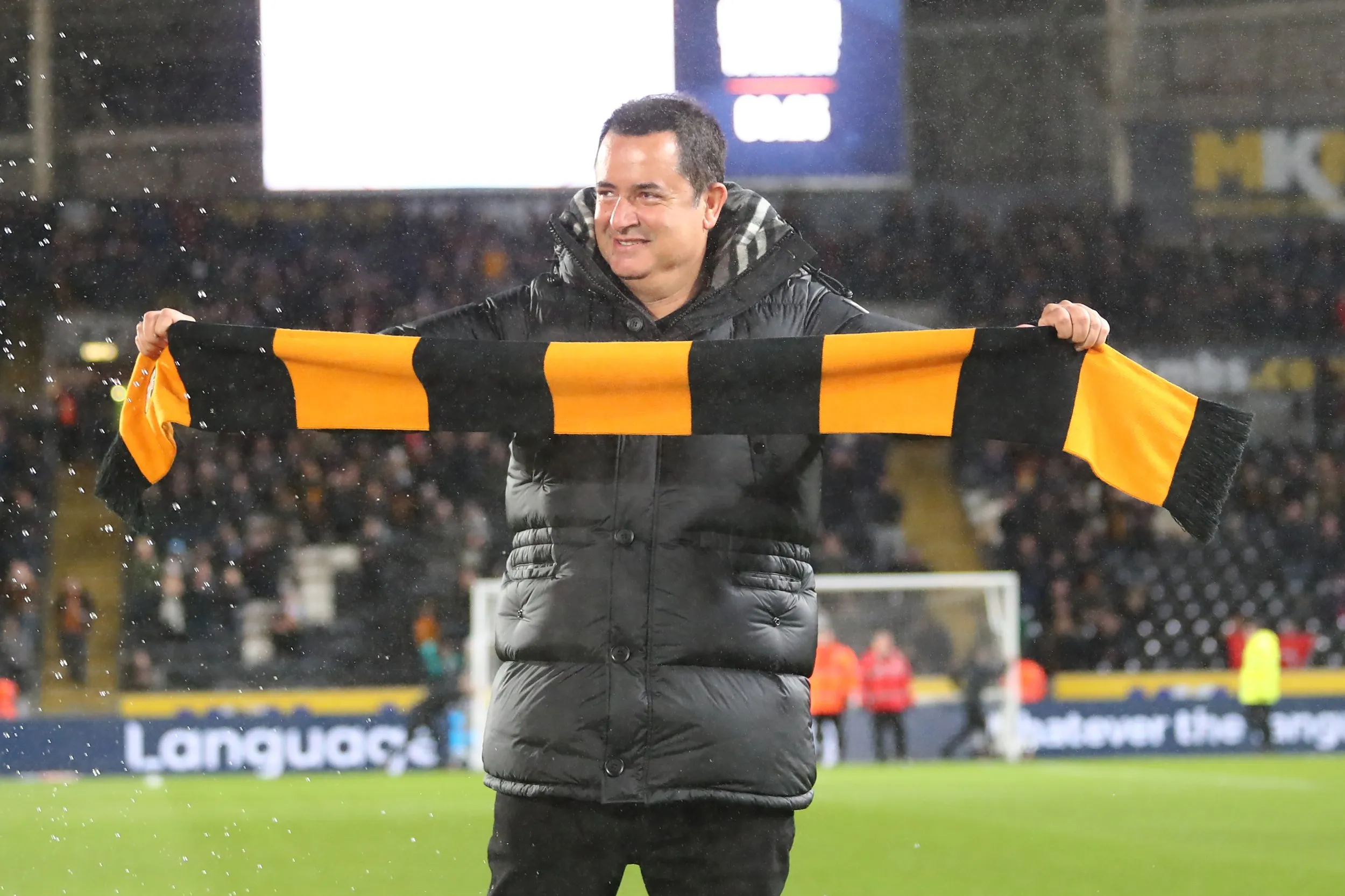 Acun Ilicali Hull.jpg