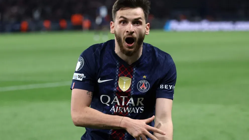 Hvicsa Kvarachelia ismét szenzációsan futballozott (Fotó: AFP)