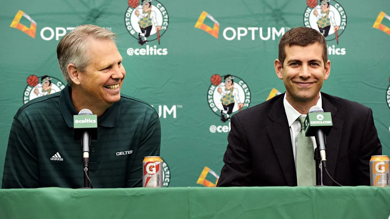 Danny Ainge (balra) és Brad Stevens (Fotó: Getty Images)