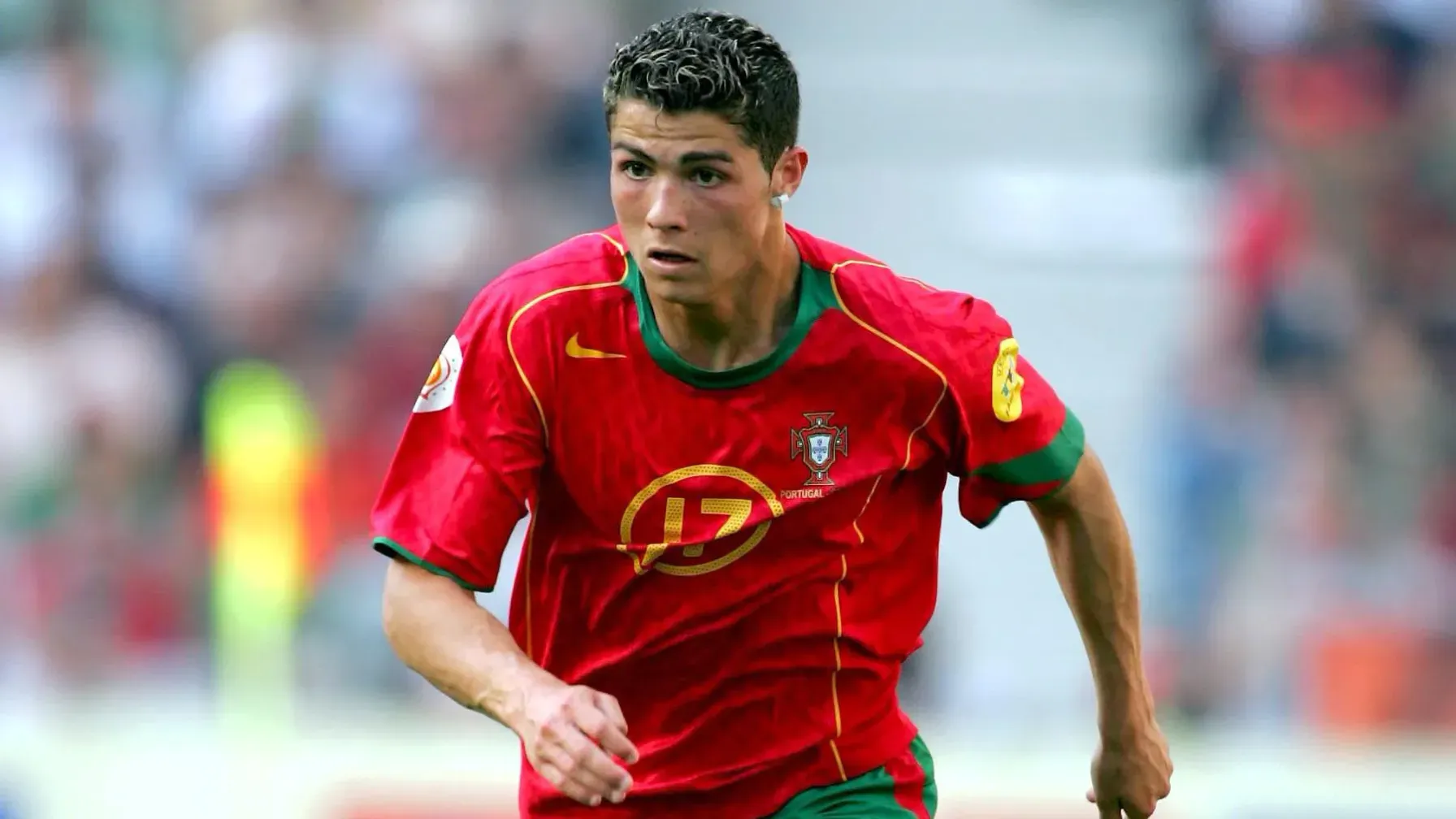 CR7 Euro 2004.webp 16:9