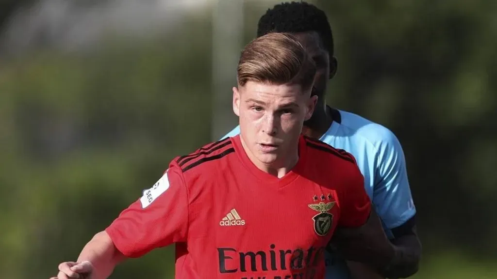 Csoboth Benfica.jpg 16:9