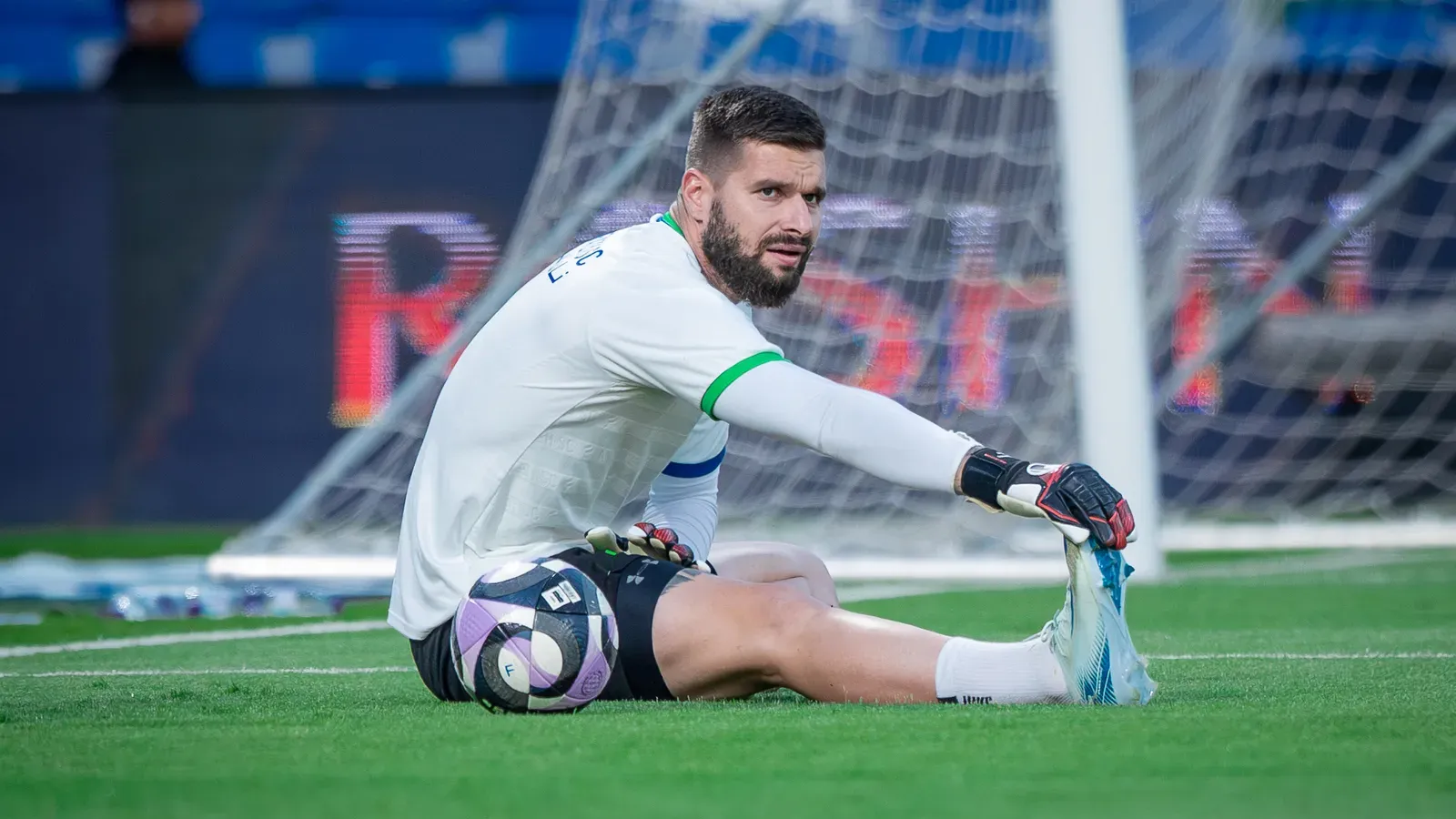 GaV1HZpXYAAwr_H.jpg 16:9