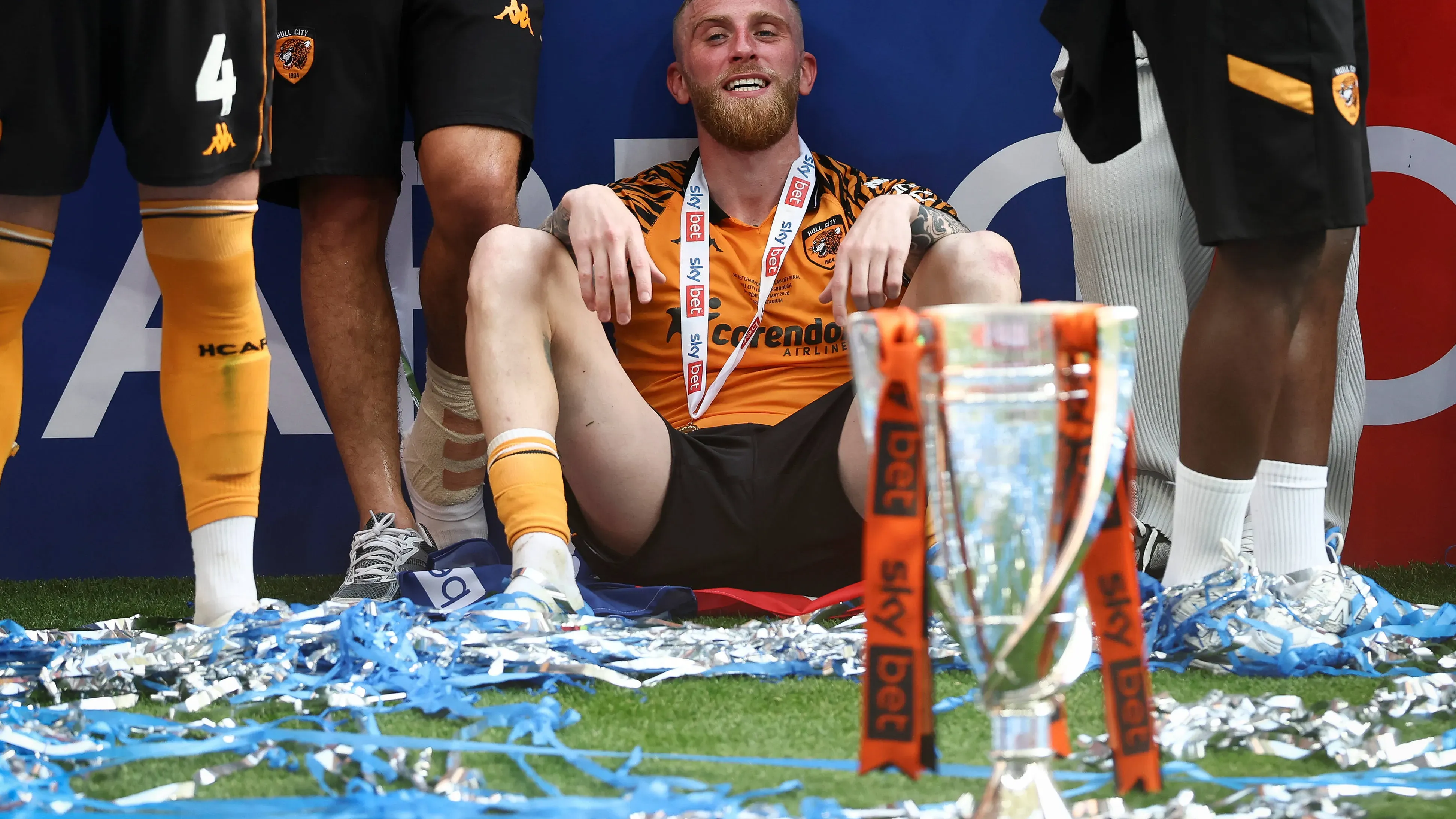 Oliver McBurnie – (mester)munka után a jól megérdemelt pihenés (Fotó: Imago/Every Second Media)