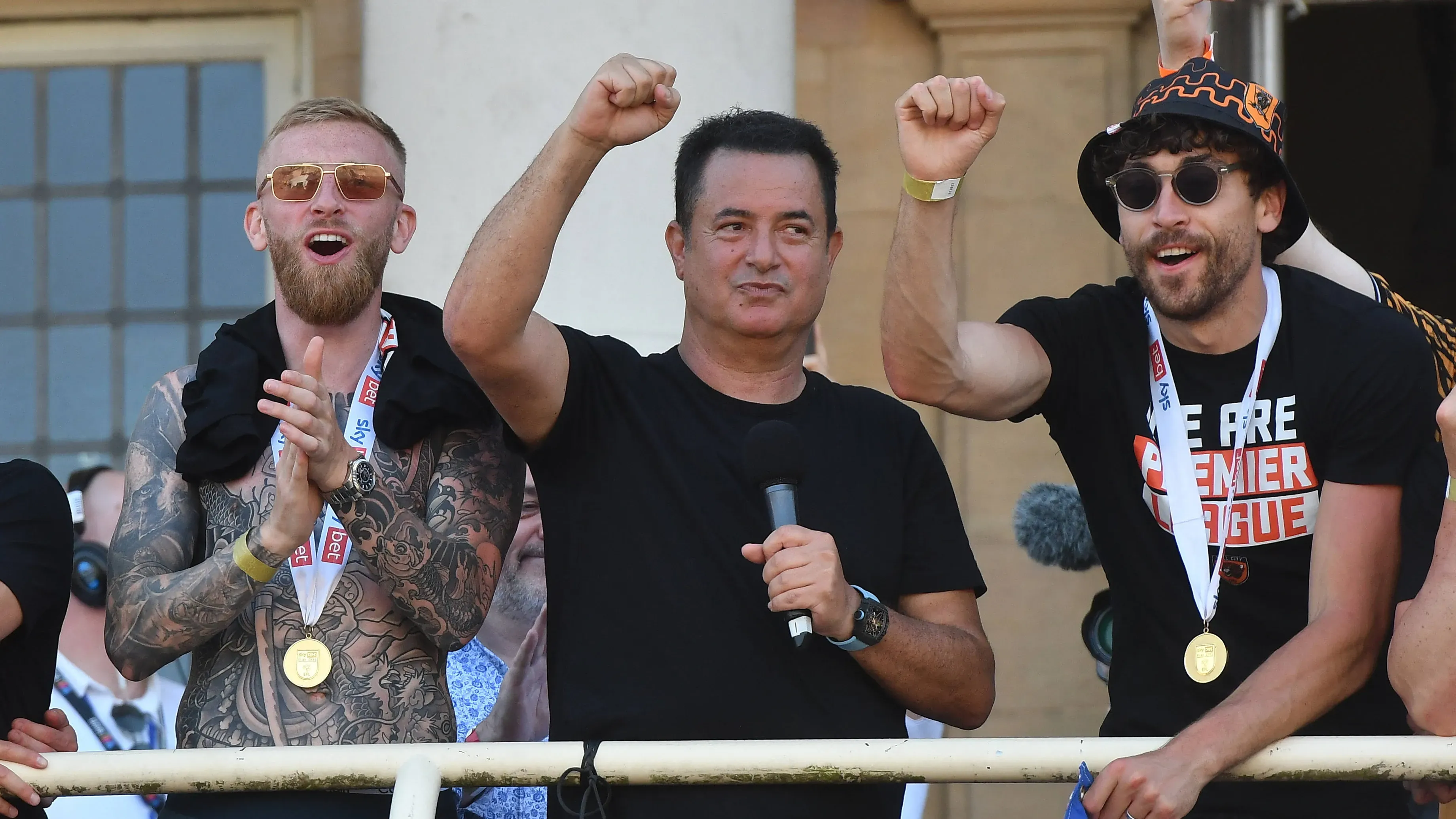 Az elnök, Acun Ilicali 30 éve még riporterként lett ismert a török labdarúgásban (Fotó: Imago/Pro Sport Images)