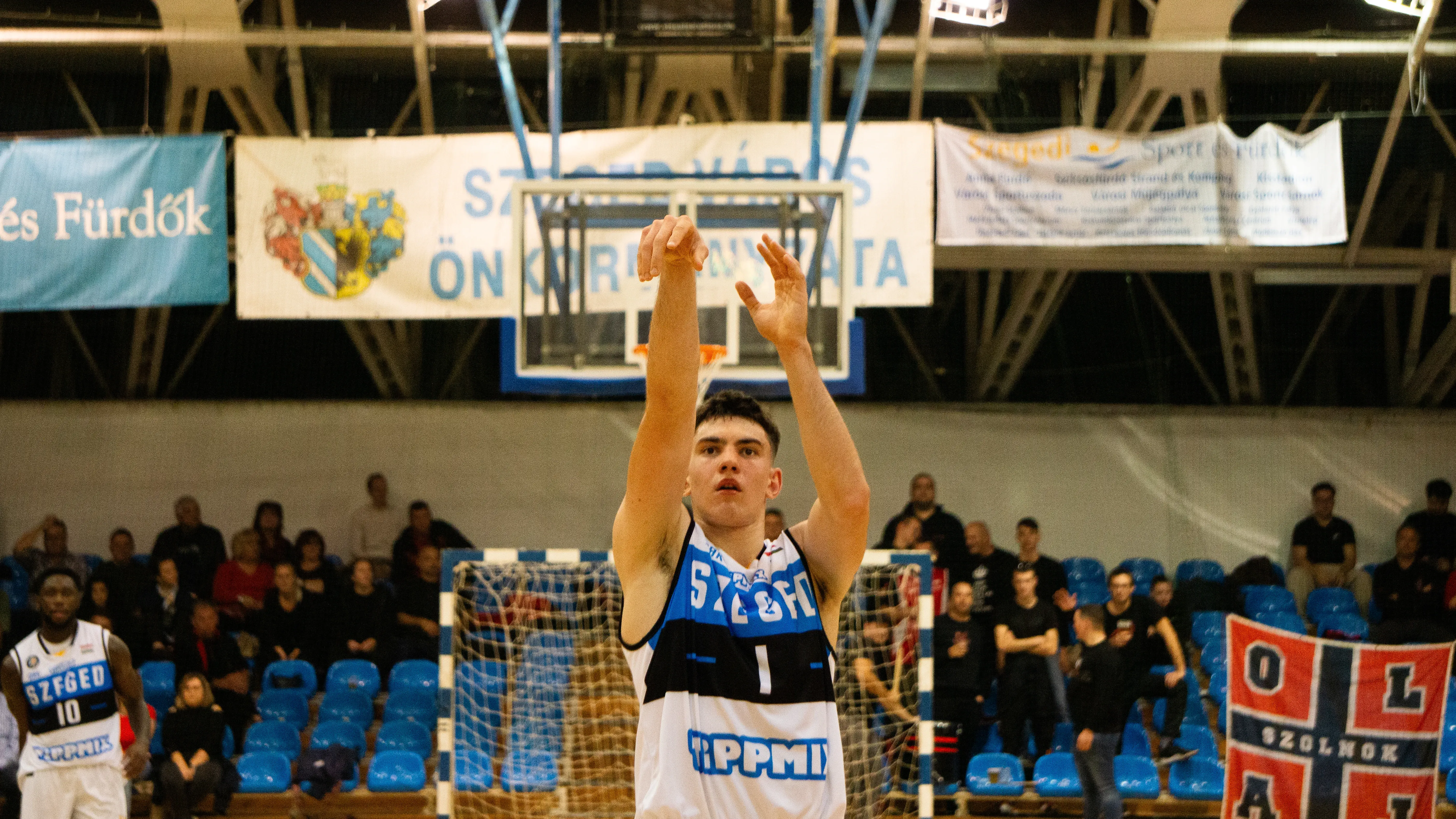 Kamenik Balázs_KÉP6.jpg 16:9