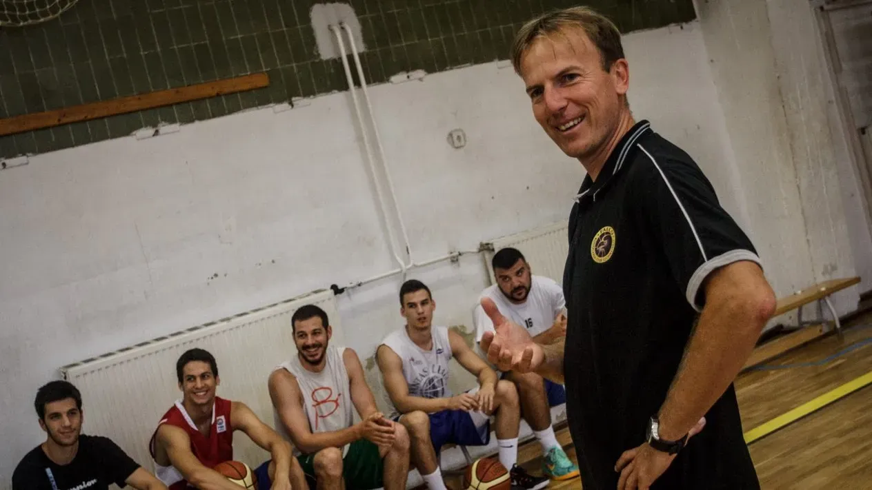 Remek a hangulat a szombathelyiek edzésén, amelyet Kálmán László tartott (Forrás: Falco KC Szombathely)