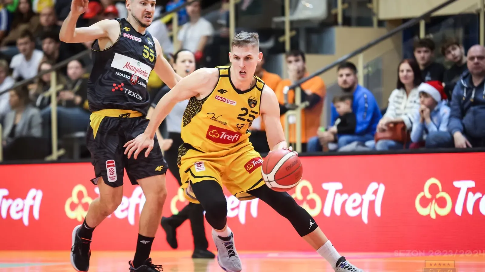 A lengyel csapatban a játék szervezéséért felel a magyar válogatott kosárlabdázó (Forrás: Trefl Sopot)