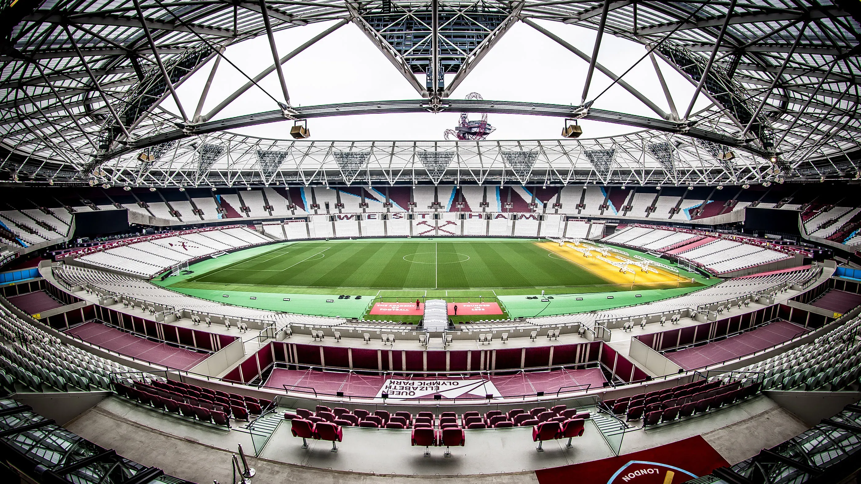 (Forrás: london-stadium.com)