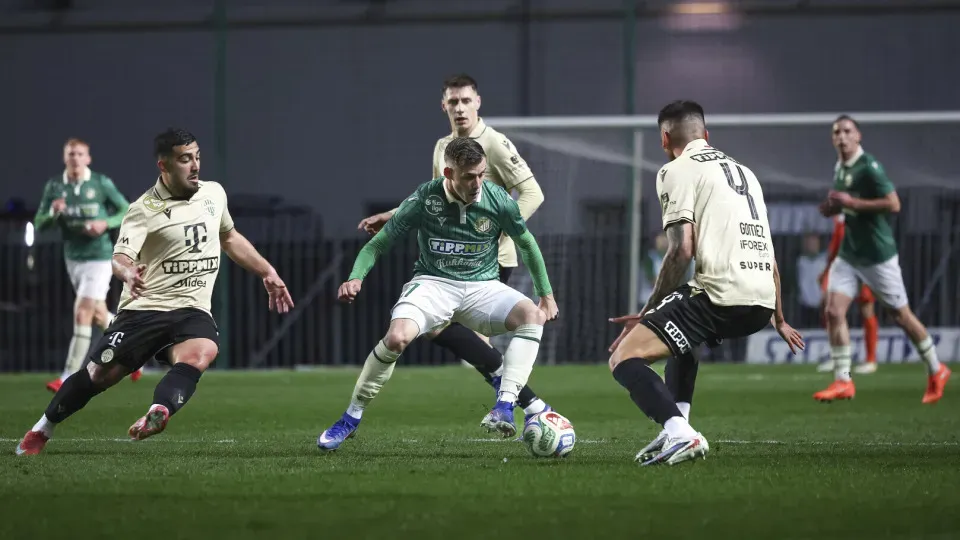 Schön Szabolcs válogatott formában futballozott (Forrás: mlsz.hu)