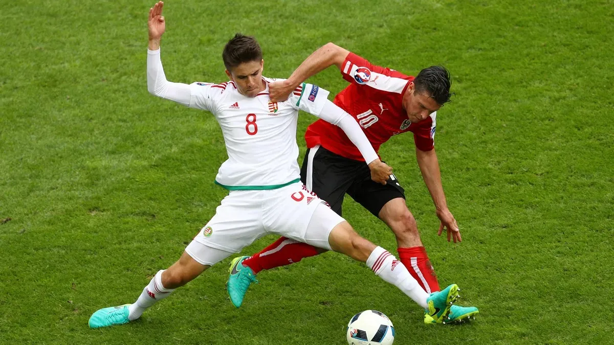 Nagy Ádám 2016-ban még a magyar csapatban is fiatal volt, most már a harmadik Eb-jére készülhet (Forrás: goal.com)