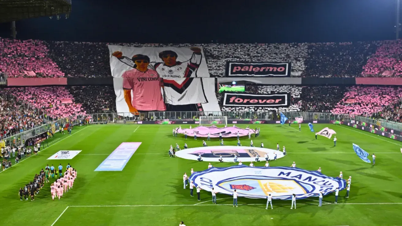 Egy emlékezetes koreográfia a sok közül (Forrás: Palermo FC)