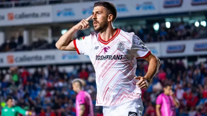 Paulinho három gólkirályi címet ünnepelhetett Mexikóban (Forrás: soyfutbol.com)