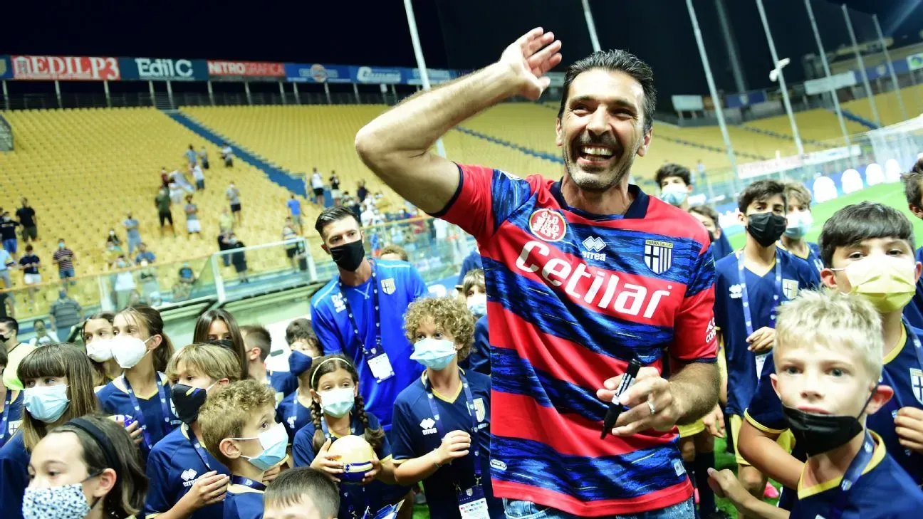Buffon 2001-ben hagyta el Parmát, majd 20 évvel később tért vissza