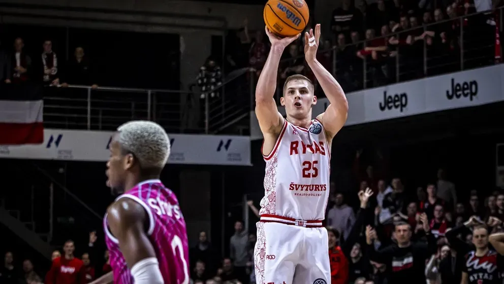 Váradi a BL-győztes Telekom Bonn ellen is pályára lépett a Rytas Vilnius színeiben (Forrás: FIBA Basketball)