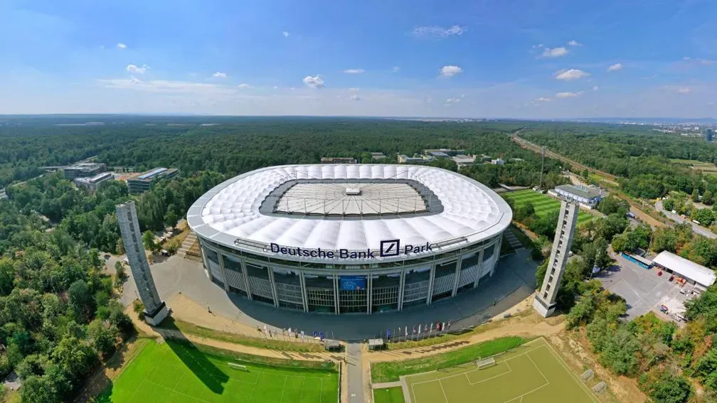 (Forrás: stadionwelt.de)