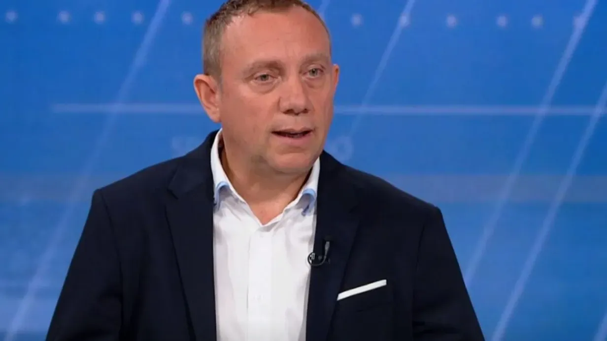 szabozsolt_m4.jpg 16:9