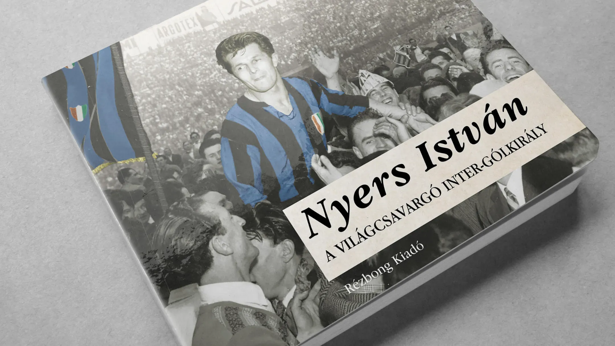 Csillag Péter könyve a Rézbong kiadó gondozásában jelent meg (Fotó: Rézbong kiadó)