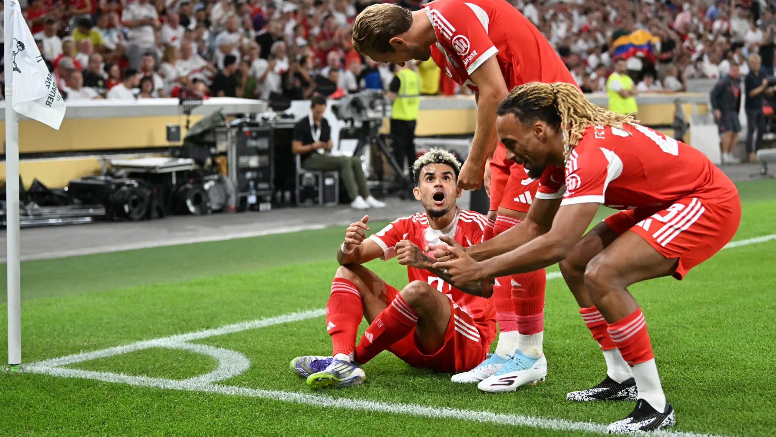 THOMAS KIENZLE AFP.jpg 16:9