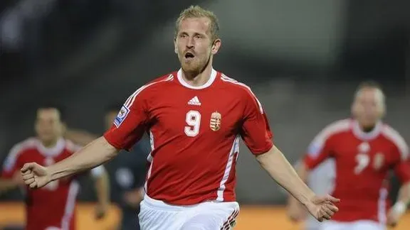 Torghelle Sándor folyamatosan lekötötte a védőket (Fotó: mtkbudapest.hu)