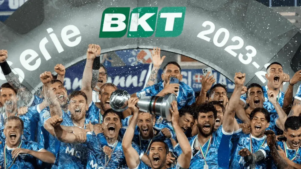 total italianfootball com.png 16:9